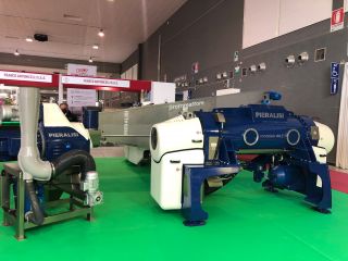 200d9afd-90bd-440d-84bb-f1ca59bba92b