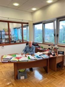 Happy Birthday Com-ing trade!