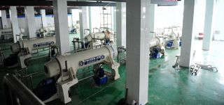 La misión del Lanshan Group es crear en los próximos cinco años la planta de producción de proteínas de soja no transgénica más grande de China. La misión del Lanshan Group es crear en los próximos cinco años la planta de producción de proteínas de soja no transgénica más grande de China.
